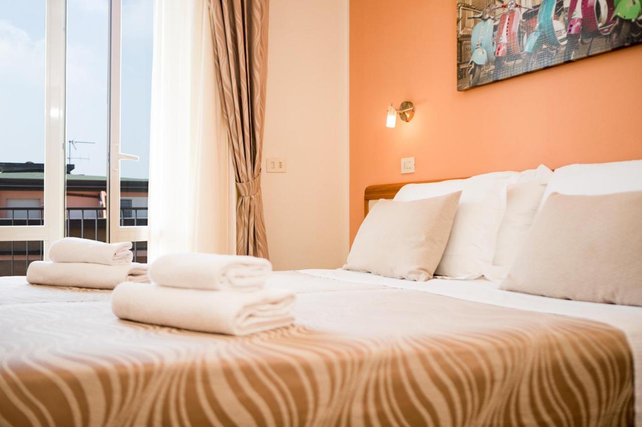 Unique Hotel Cesenatico Exterior photo